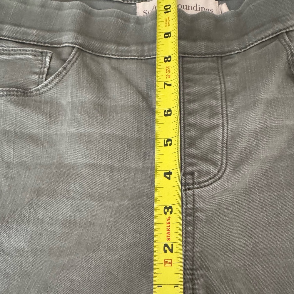 Soft Surroundings Ultimate Relaxed Pull On Jean Style Pants Sage Green Size M - Picture 7 of 11
